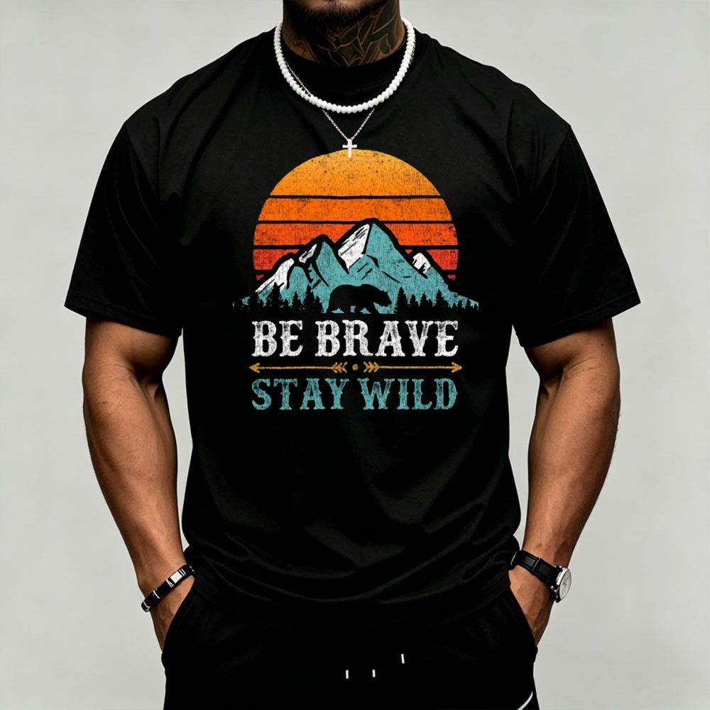 Sunset Mountain Bear Graphic M - огляд і ціна Outdoor Adventure Quotes Short