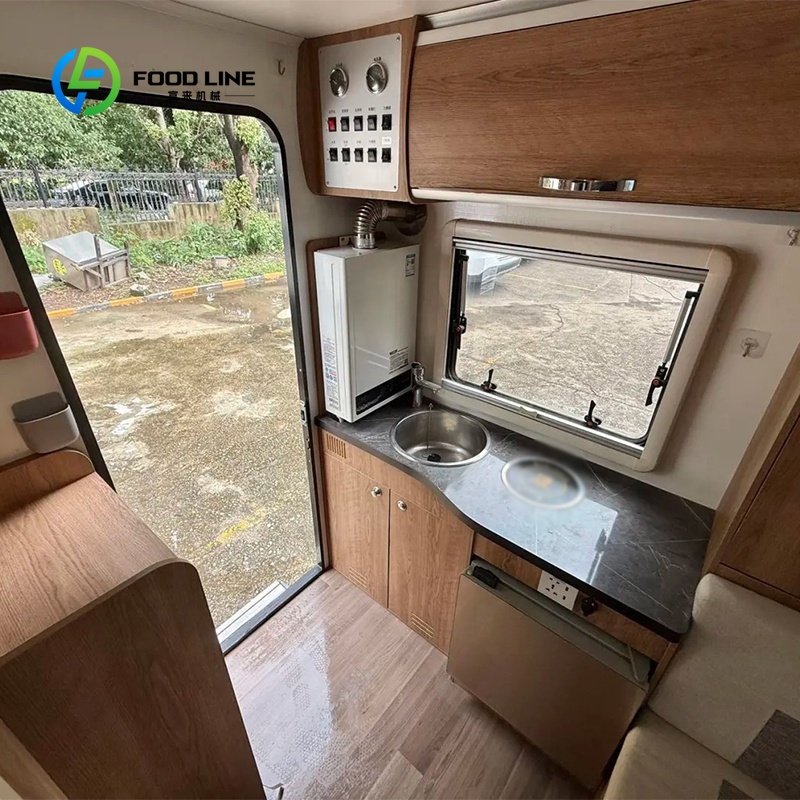 Customized Double Axle Camping - огляд і ціна Outdoor Adventure Holidays